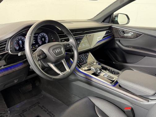 2020 Audi Q8 55 Premium Plus