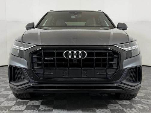2020 Audi Q8 55 Premium Plus