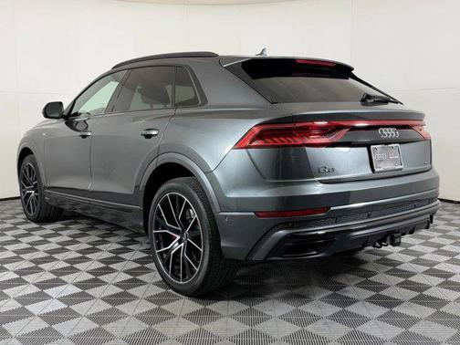 2020 Audi Q8 55 Premium Plus