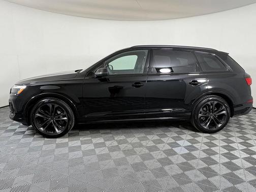 2026 Audi Q7 55 Premium Plus