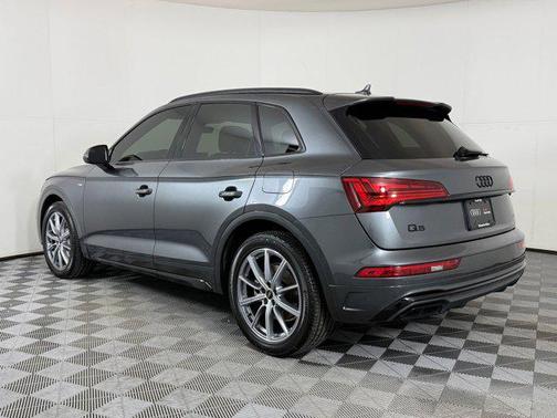 2023 Audi Q5 55 S line Premium Plus