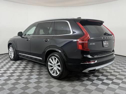 2019 Volvo XC90 T6 Inscription