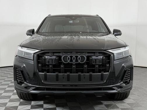 2026 Audi Q7 45 Premium Plus