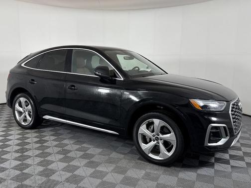 2022 Audi Q5 45 S line Premium Plus