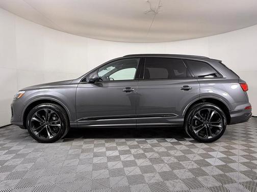 2026 Audi Q7 55 Premium Plus