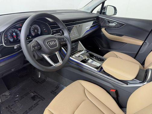 2026 Audi Q7 55 Premium Plus
