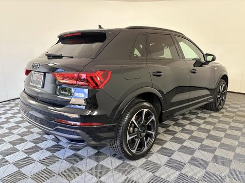 2025 Audi Q3 45 S line Premium Plus