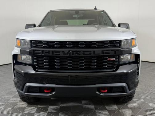 Silver Ice Metallic 2020 Chevrolet Silverado 1500 Custom Trail Boss