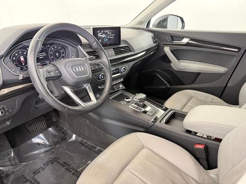2018 Audi Q5 2.0T Premium Plus