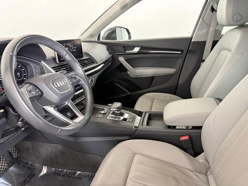 2018 Audi Q5 2.0T Premium Plus