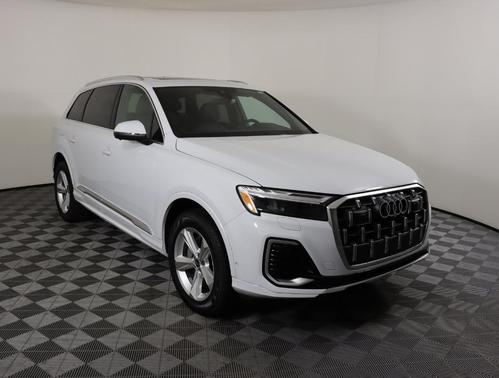 2025 Audi Q7 45 Premium