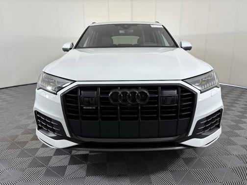 2021 Audi Q7 55 Prestige