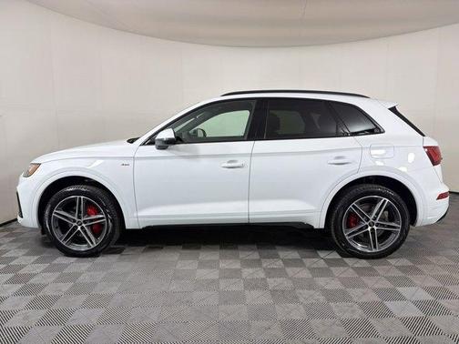 White 2025 Audi Q5 55 S line Premium Plus