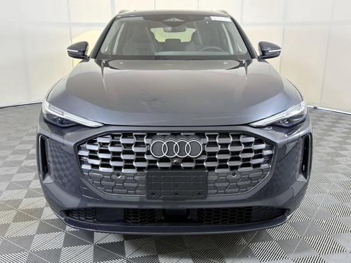 2025 Audi Q5 Prestige TFSI quattro S tronic