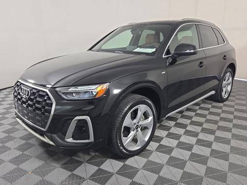 2025 Audi Q5 45 S line Premium Plus