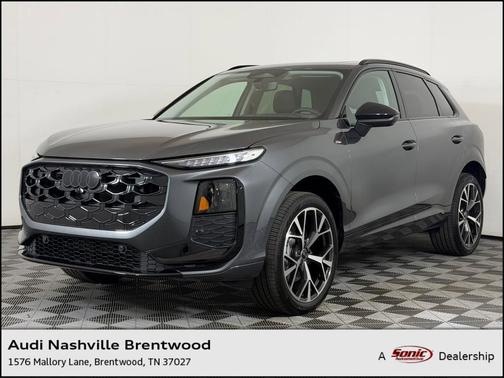 Daytona Gray Pearl Effect 2026 Audi Q3 TFSI quattro S tronic