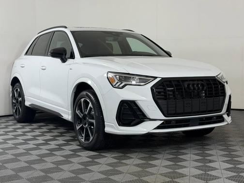 Glacier White Metallic 2025 Audi Q3 45 S line Premium Plus