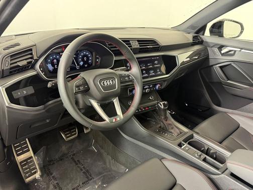 Glacier White Metallic 2025 Audi Q3 45 S line Premium Plus