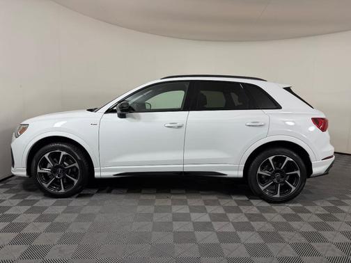 Glacier White Metallic 2025 Audi Q3 45 S line Premium Plus