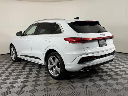 2025 Audi Q5 Prestige