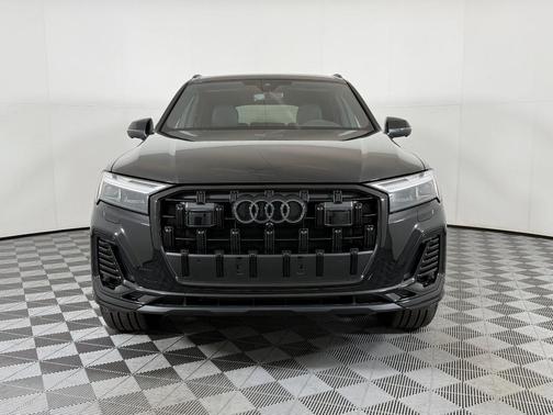 2026 Audi Q7 45 Premium