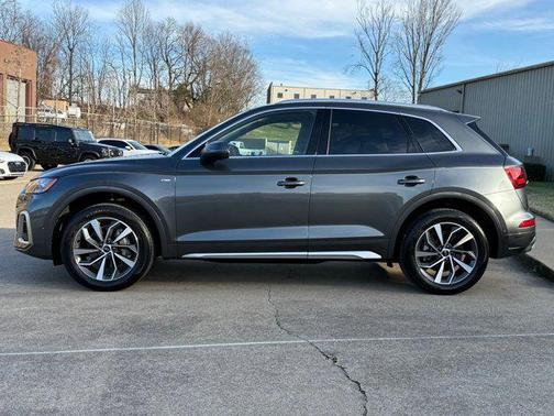2023 Audi Q5 45 S line Prestige