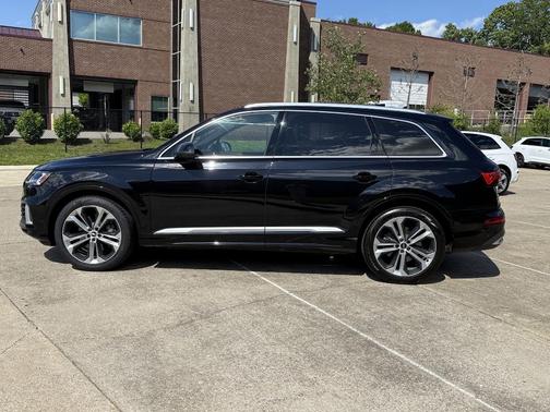 2021 Audi Q7 55 Prestige