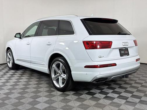 2019 Audi Q7 55 Prestige
