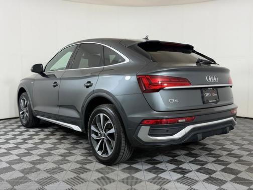 2023 Audi Q5 45 S line Premium Plus