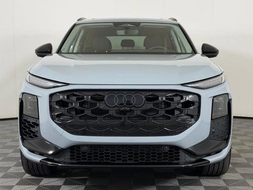 1X1X 2026 Audi Q3 TFSI quattro S tronic