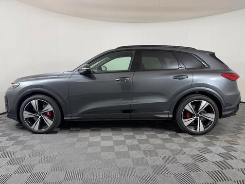 Daytona Gray Metallic 2026 Audi SQ5 3.0T Premium Plus