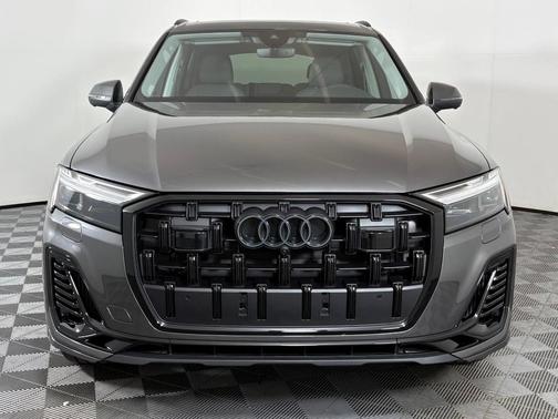 2026 Audi Q7 55 Premium Plus