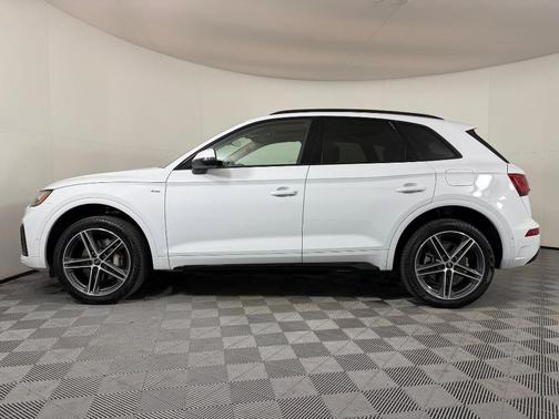 2023 Audi Q5 55 S line Prestige