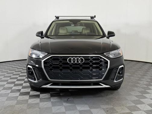 2023 Audi Q5 45 S line Premium