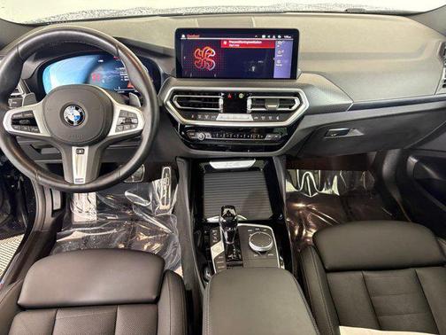 2022 BMW X4 xDrive30i