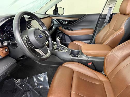 2020 Subaru Outback Touring XT