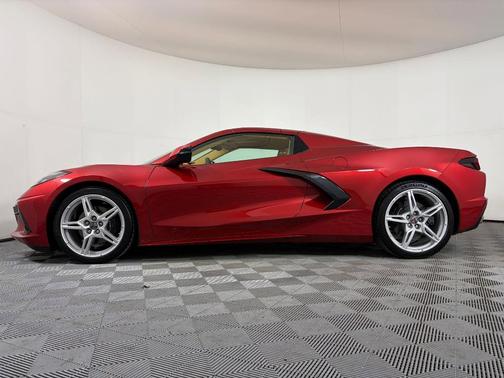 2025 Chevrolet Corvette Stingray w/3LT