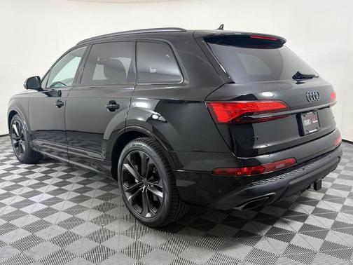 2026 Audi Q7 55 Premium Plus