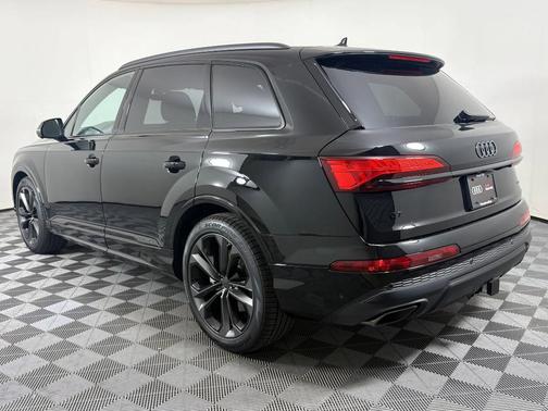 2026 Audi Q7 55 Premium Plus