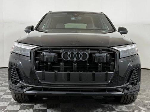 2026 Audi Q7 45 Premium Plus