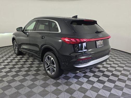 2025 Audi Q5 Premium Plus TFSI quattro S tronic