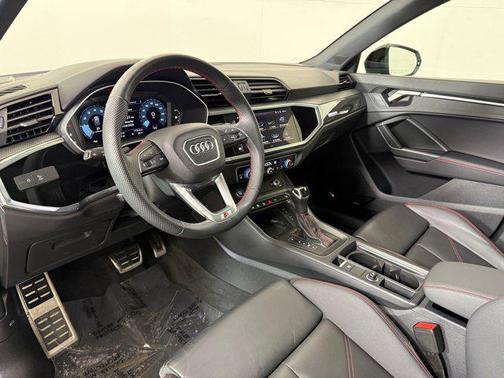 2025 Audi Q3 45 S line Premium Plus