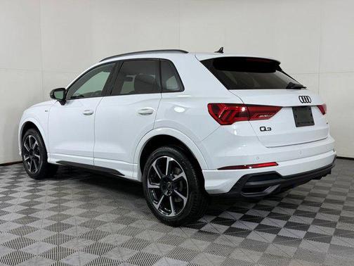 2025 Audi Q3 45 S line Premium Plus