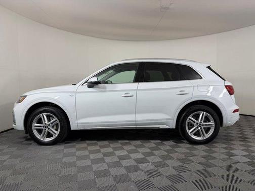 2024 Audi Q5 55 S line Premium