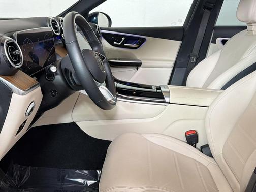 Nautical Blue Metallic 2024 Mercedes-Benz GLC 300 Base