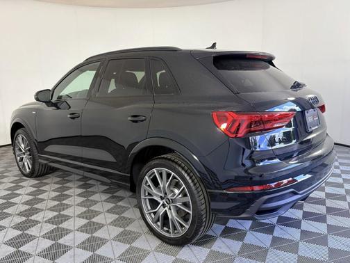 2025 Audi Q3 45 S line Premium Plus
