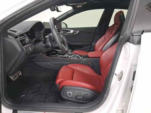 2023 Audi S5 Premium Plus TFSI quattro Tiptronic