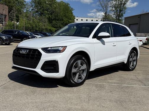 2025 Audi Q5 40 Premium
