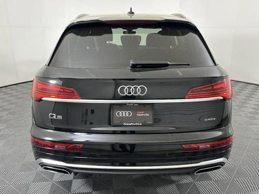 2024 Audi Q5 45 S line Premium Plus