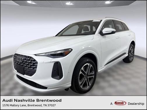 2025 Audi Q5 Premium TFSI quattro S tronic